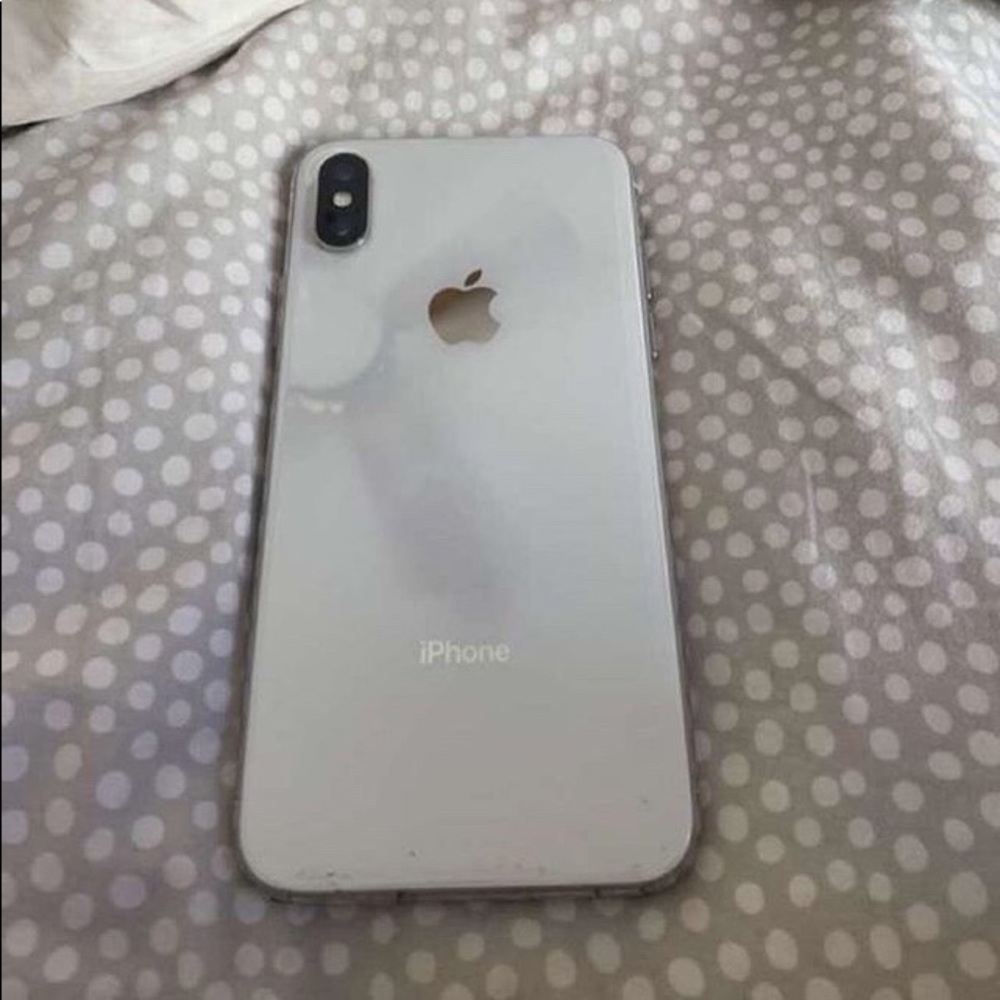 iPhone XS-64GB